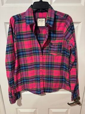 Abercrombie & Fitch Pink and Blue Plaid Flannel Shirt